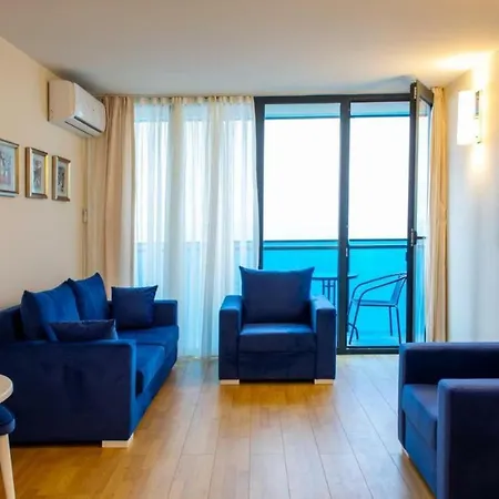 Luxury Apartamnets Batumi Exterior photo