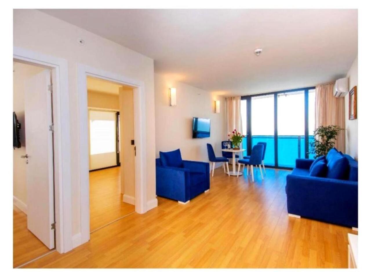 Luxury Apartamnets דירה באטומי