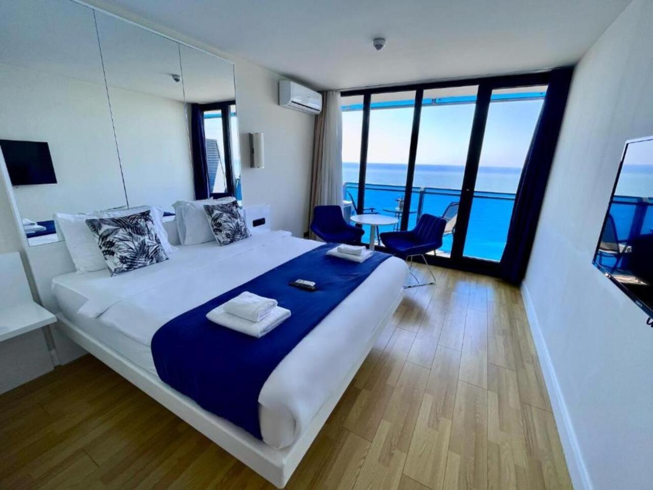 Luxury Apartamnets דירה באטומי