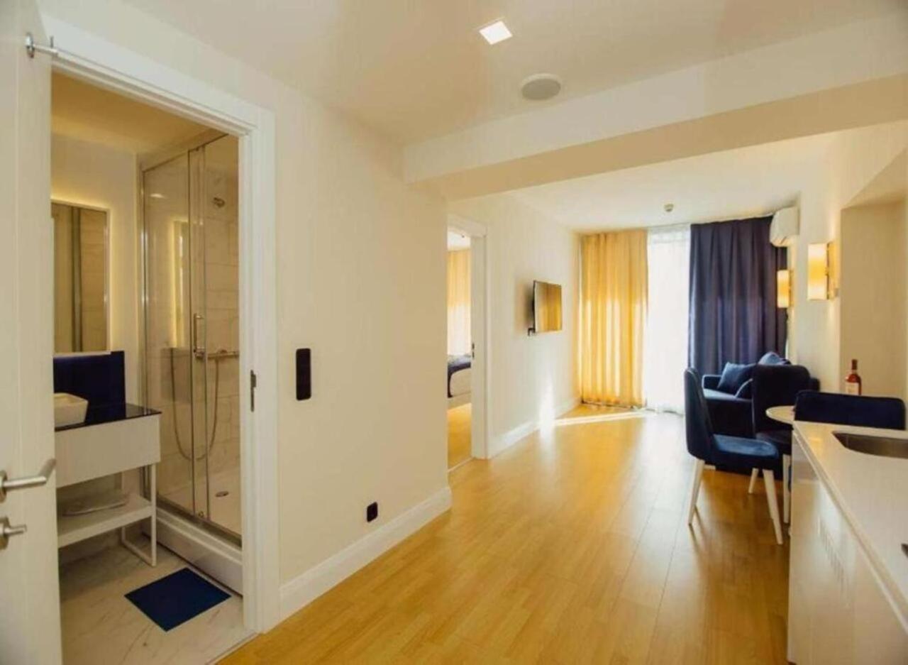 Luxury Apartamnets דירה *